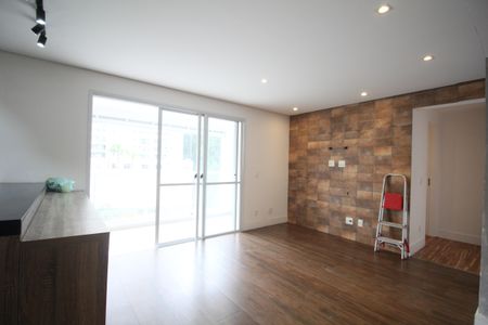 Sala de apartamento para alugar com 2 quartos, 67m² em Vila Andrade, São Paulo