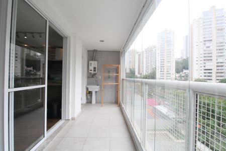 Varanda de apartamento para alugar com 2 quartos, 67m² em Vila Andrade, São Paulo