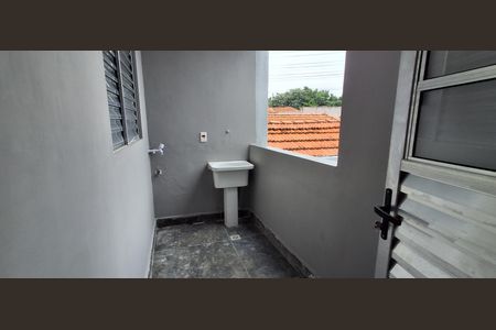 Casa para alugar com 70m², 3 quartos e 1 vagaÁrea de Serviço 