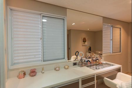 Apartamento à venda com 75m², 2 quartos e 2 vagasQuarto Closet