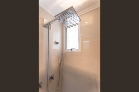 Apartamento à venda com 75m², 2 quartos e 2 vagasBanheiro da Suíte