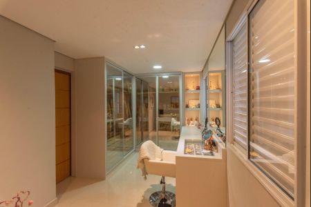 Apartamento à venda com 75m², 2 quartos e 2 vagasQuarto Closet