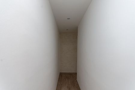 Apartamento à venda com 44m², 2 quartos e sem vagaCorredor