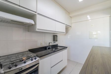 Apartamento para alugar com 74m², 2 quartos e 2 vagas Apartamento para alugar com 74m², 2 quartos e 2 vagasCozinha