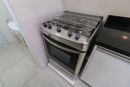 Apartamento para alugar com 74m², 2 quartos e 2 vagas Apartamento para alugar com 74m², 2 quartos e 2 vagasCozinha