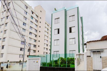 Apartamento à venda com 92m², 4 quartos e 2 vagasFachada