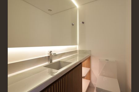 Apartamento para alugar com 186m², 4 quartos e 3 vagasLavabo