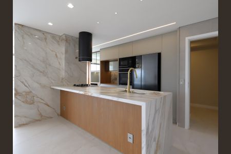 Apartamento para alugar com 186m², 4 quartos e 3 vagasCozinha