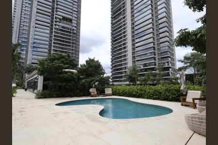 Apartamento para alugar com 186m², 4 quartos e 3 vagasÁrea comum 