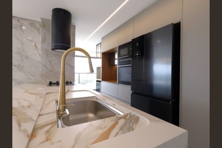 Apartamento para alugar com 186m², 4 quartos e 3 vagasCozinha