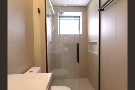 Apartamento para alugar com 186m², 4 quartos e 3 vagasBanheiro da Suíte 2