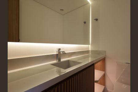 Apartamento para alugar com 186m², 4 quartos e 3 vagasLavabo