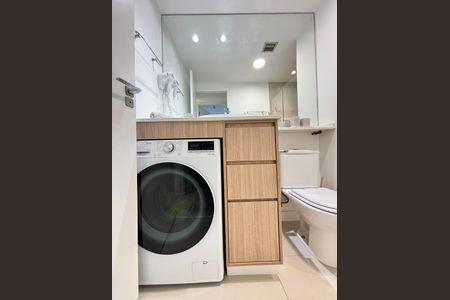 Apartamento à venda com 30m², 1 quarto e 1 vaga Apartamento à venda com 30m², 1 quarto e 1 vagaBanheiro