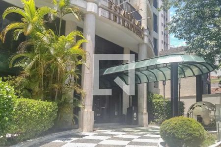 Apartamento à venda com 30m², 1 quarto e 1 vaga Apartamento à venda com 30m², 1 quarto e 1 vagaFachada