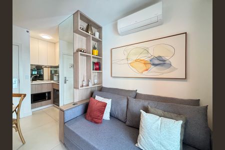 Apartamento à venda com 30m², 1 quarto e 1 vaga Apartamento à venda com 30m², 1 quarto e 1 vagaSala/Cozinha