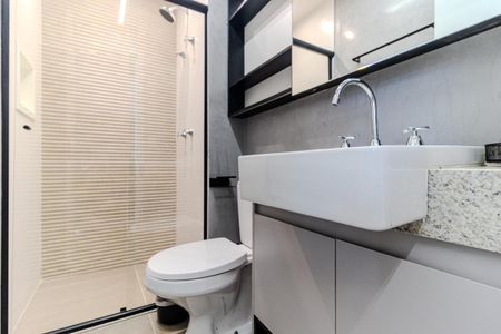 Studio para alugar com 28m², 1 quarto e sem vaga Studio para alugar com 28m², 1 quarto e sem vagaBanheiro