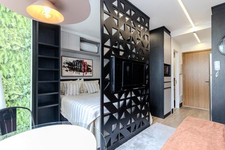 Studio para alugar com 28m², 1 quarto e sem vaga Studio para alugar com 28m², 1 quarto e sem vagaStudio