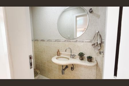 Apartamento à venda com 140m², 4 quartos e 5 vagasLavabo