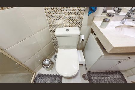 Apartamento à venda com 140m², 4 quartos e 5 vagasBanheiro