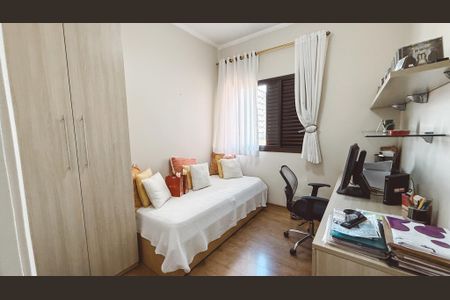 Apartamento à venda com 140m², 4 quartos e 5 vagasQuarto 1