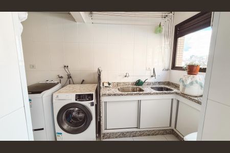 Apartamento à venda com 140m², 4 quartos e 5 vagasÁrea de Serviço