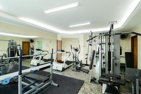 Apartamento à venda com 140m², 4 quartos e 5 vagasÁrea comum - Academia