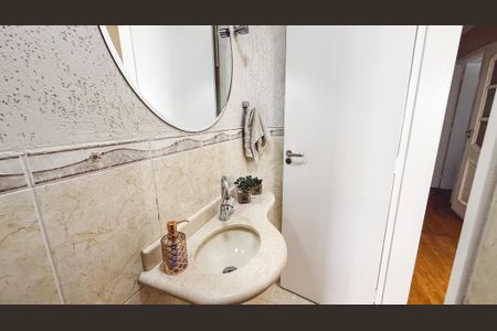 Apartamento à venda com 140m², 4 quartos e 5 vagasLavabo