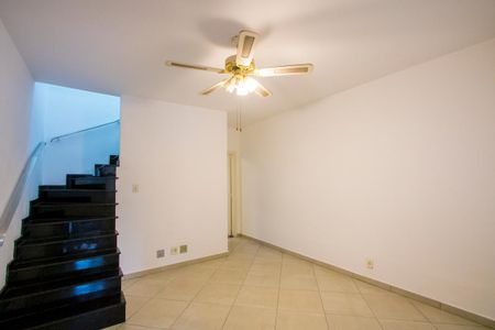 Casa à venda com 150m², 2 quartos e 1 vagaSala 1