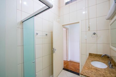 Casa à venda com 150m², 2 quartos e 1 vagaBanheiro social 1