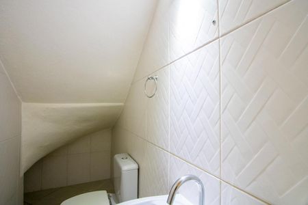 Lavabo de casa à venda com 2 quartos, 150m² em Vila Valparaíso, Santo André