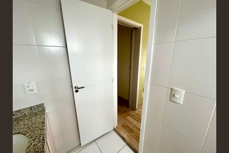 Apartamento para alugar com 57m², 2 quartos e 1 vagaBanheiro da Suíte