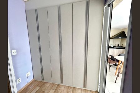 Apartamento para alugar com 57m², 2 quartos e 1 vagaQuarto 1