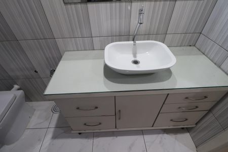 Casa para alugar com 100m², 3 quartos e 1 vagaBanheiro