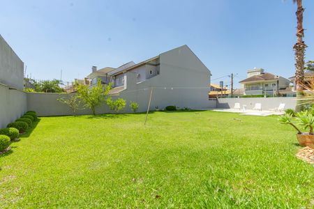 Casa à venda com 928m², 5 quartos e 4 vagas