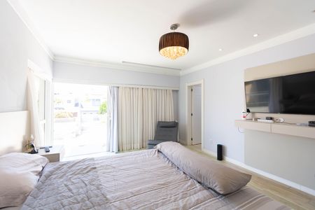 Casa à venda com 928m², 5 quartos e 4 vagas
