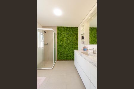 Casa à venda com 928m², 5 quartos e 4 vagas
