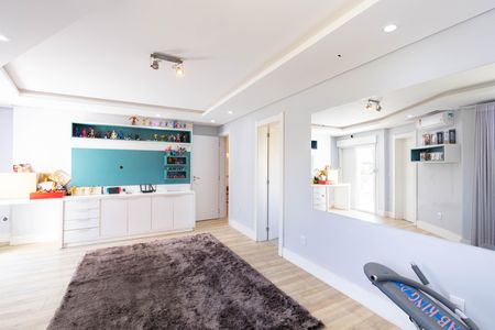 Casa à venda com 928m², 5 quartos e 4 vagas