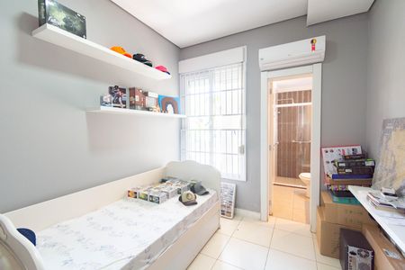 Casa à venda com 928m², 5 quartos e 4 vagas