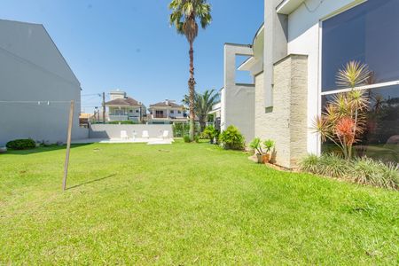 Casa à venda com 928m², 5 quartos e 4 vagas