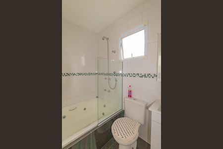 Casa à venda com 112m², 2 quartos e 1 vaga Casa à venda com 112m², 2 quartos e 1 vagaBanheiro da Suíte