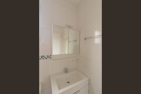 Casa à venda com 112m², 2 quartos e 1 vaga Casa à venda com 112m², 2 quartos e 1 vagaBanheiro da Suíte