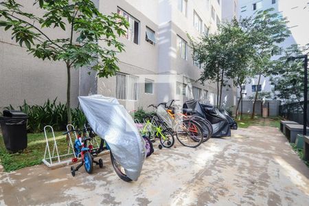 Apartamento à venda com 43m², 2 quartos e sem vaga Apartamento à venda com 43m², 2 quartos e sem vagaBicicletário