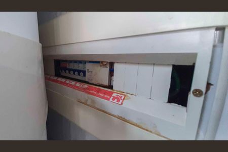 Apartamento à venda com 43m², 2 quartos e sem vaga Apartamento à venda com 43m², 2 quartos e sem vagaQuadro de Luz