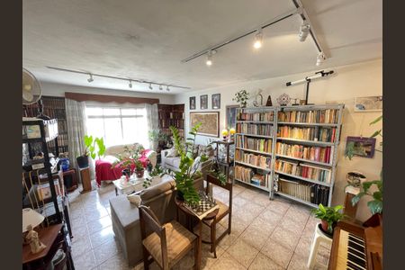 Sala de casa para alugar com 4 quartos, 98m² em Jardim das Vertentes, São Paulo