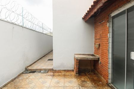 Casa para alugar com 300m², 4 quartos e 4 vagasQuintal 