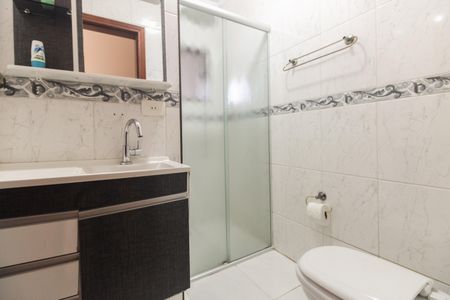 Casa para alugar com 300m², 4 quartos e 4 vagasBanheiro Social 