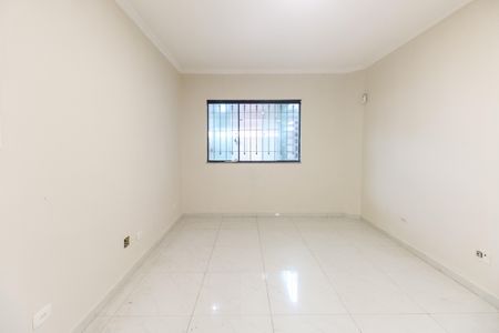 Casa para alugar com 300m², 4 quartos e 4 vagasSala 