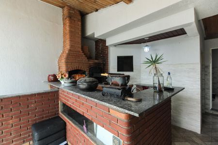 Casa para alugar com 300m², 4 quartos e 4 vagasChurrasqueira 