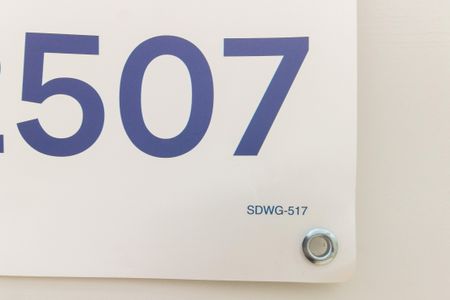 Casa para alugar com 300m², 4 quartos e 4 vagasFachada - Placa Código SDWG-517