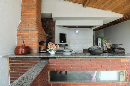 Casa para alugar com 300m², 4 quartos e 4 vagasChurrasqueira 